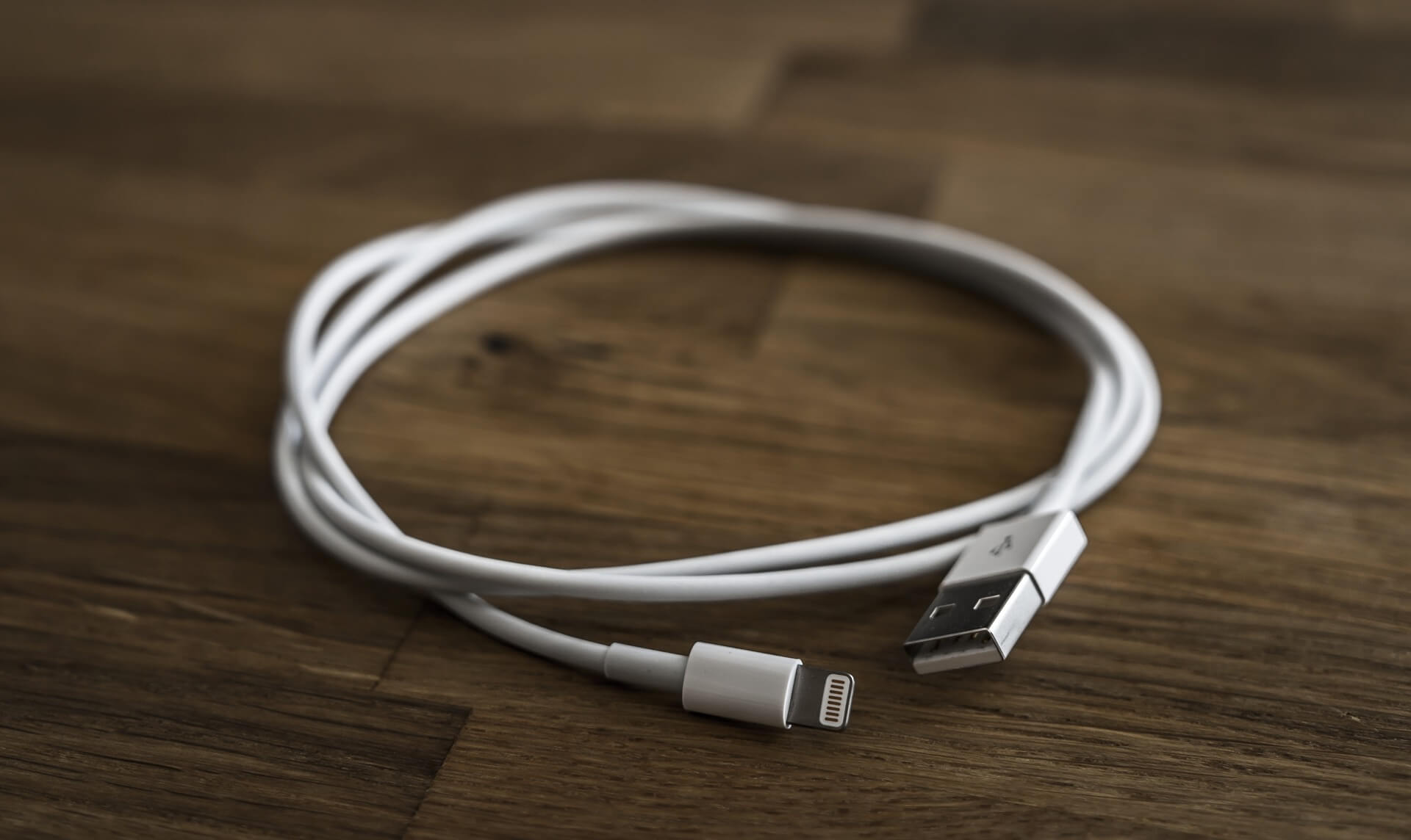 Original Apple Lightning Kabel Woran erkennt man sie? techfacts.de